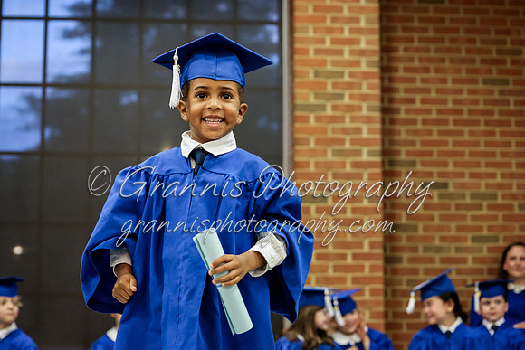MCGRADUATION24-739