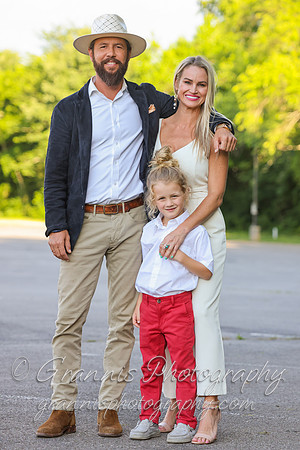 MCGRADUATION22-274