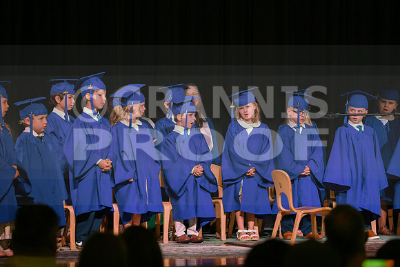 MCGRADUATION25-354