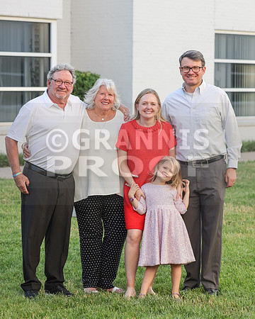 MCGRADUATION25-249