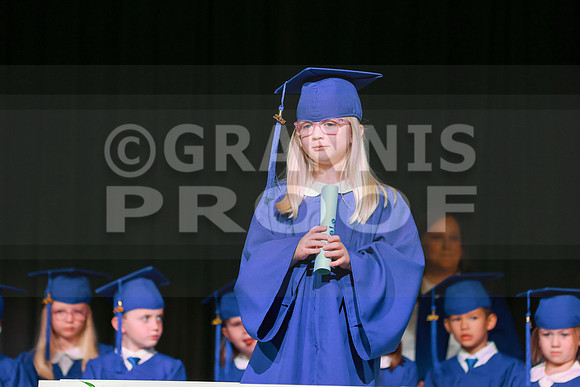 MCGRADUATION25-400