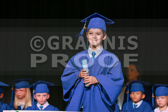 MCGRADUATION25-533